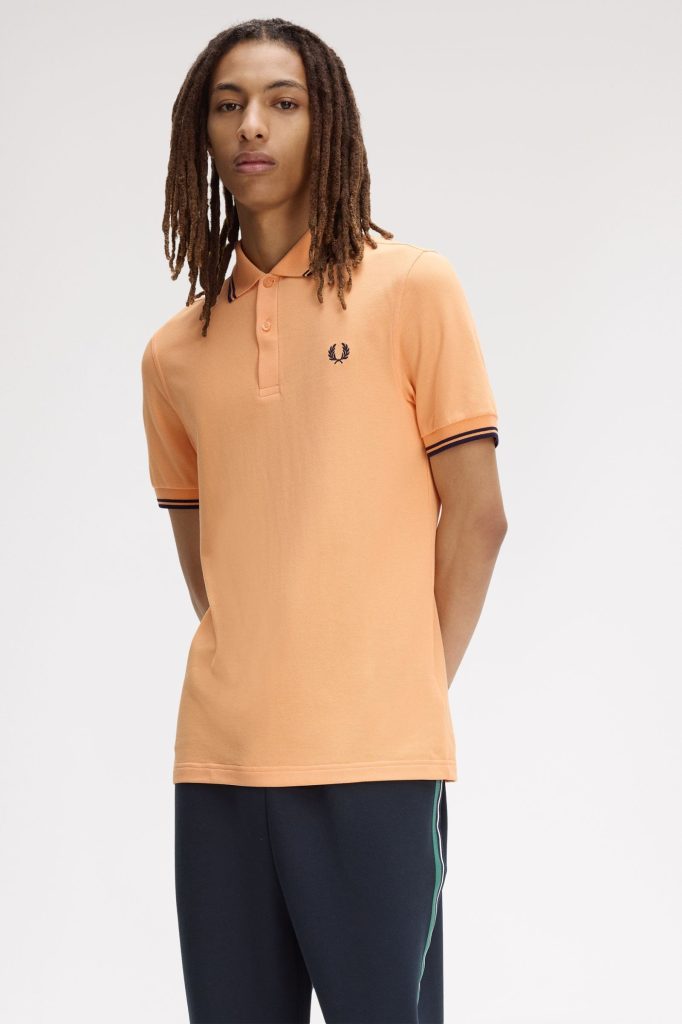 Polo Regular Com Ponto Descontínuo